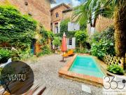 Exceptionnelle maison de village d’environ 325m2