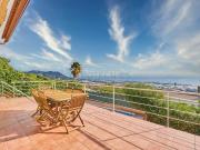 Exclusiva Casa a 4 Vientos con Vistas al Mar en Premia...