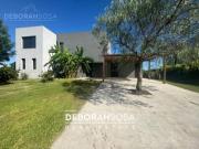 Exclusiva Casa en Venta 6 ambientes la Laguna en el...