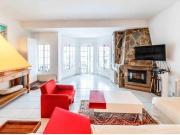 EXCLUSIVA CASA ADOSADA EN VALLPINEDA CON PISCINA PRIVADA...