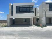 Exclusiva Casa al Norte: Amplios Espacios y Excelentes...