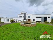 Exclusiva casa campestre en Cerritos, Pereira