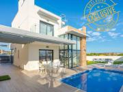 Exclusiva casa de 127 m2 en venta Playas de Orihuela, España