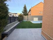 Casa de alto standing en venta Villalbilla, España