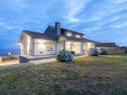 Exclusiva casa de 334 m2 en venta Luanco, España