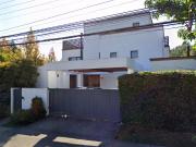 Exclusiva Casa de 3 Pisos con Piscina en Chiguayante