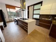 Casa de campo de alto standing de 5 dormitorios en...