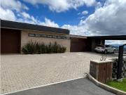 Casa de campo de alto standing de 3 dormitorios en... Casa de campo de alto standing de 3 dormitorios en...