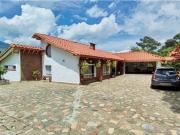 Exclusiva casa de campo en venta Copacabana,...