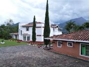 Exclusiva casa de campo en venta Copacabana,...