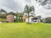Exclusiva casa de campo en venta La Ceja, Colombia