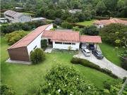 Exclusiva casa de campo en venta La Ceja, Departamento...