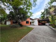 Exclusiva casa de campo en venta Pereira, Colombia