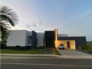 Exclusiva casa de campo en venta Pereira, Colombia