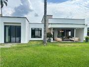 Exclusiva casa de campo en venta Pereira, Colombia