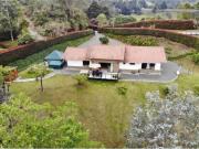 Exclusiva casa de campo en venta Retiro, Departamento de...