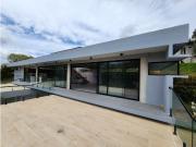 Exclusiva casa de campo en venta Retiro, Departamento de...