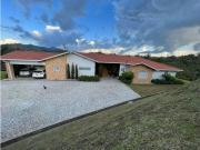 Exclusiva casa de campo en venta Retiro, Departamento de...