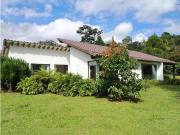 Exclusiva casa de campo en venta Retiro, Departamento de...