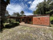 Exclusiva casa de campo en venta Retiro, Departamento de...