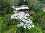 Exclusiva casa de campo en venta Retiro, Departamento de...