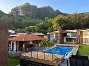 Exclusiva casa en condominio en venta, Tlayacapan, Morelos