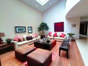 Exclusiva Casa en Conjunto de solo 4 casas con Jardín...