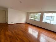 EXCLUSIVA CASA EN LOS ALAMOS DE MONTERRICO