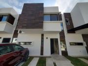 Exclusiva casa en renta en Playa del Carmen