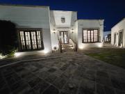 EXCLUSIVA CASA EN VENTA EN JURICA, LUJO Y COMODIDAD UNA...