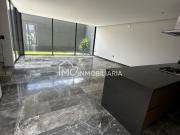 Exclusiva Casa en Venta en Lago de Juriquilla
