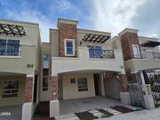 Exclusiva Casa en Venta en Qavalta, Privada Calabria –...