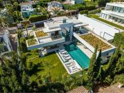 Exclusiva casa en venta Nueva Andalucia, España