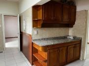 Exclusiva Casa Esquina en alquiler Familiar!