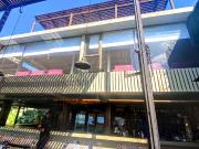 Exclusiva casa/comercial en primera línea, Av. Grecia,...