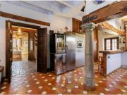 Exclusiva Finca Histórica en Belicena – Espacio, Encanto...