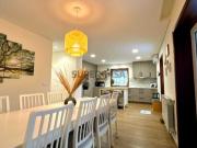 Exclusiva Moradia T4 de 3 Frentes no Centro da Póvoa de...