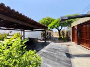 EXCLUSIVA PROPIEDAD EN LA MOLINA CON DOBLE INGRESO Y...