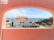 Exclusiva propiedad junto al mar. Playa Arenal....