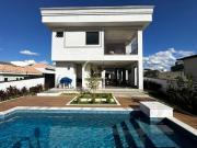 Exclusiva residência à venda no Condomínio Reserva Saint...