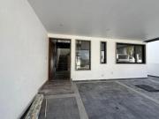 EXCLUSIVA RESIDENCIA EN BOSQUE ESMERALDA