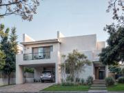 Exclusiva Residencia en Venta en El Campanario,...