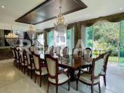 Exclusiva residencia en venta en el Club de Golf...