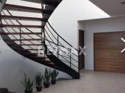 Exclusiva residencia estilo Moderno en Juriquilla Querétaro