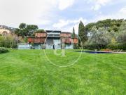 Exclusiva Villa / Chalet de 1327 m2 en venta en...