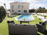 Villa / Chalet de 1600 m2 en venta en Valencia, España
