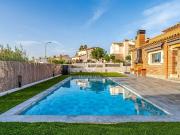 Exclusiva Villa / Chalet de 340 m2 en venta en...