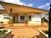 Exclusiva Villa / Chalet de 431 m2 en venta en...