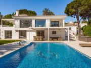 Exclusiva Villa / Chalet de 441 m2 en venta en Marbella,...
