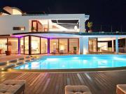 Villa / Chalet de lujo de 1303 m2 en venta en Marbella,...